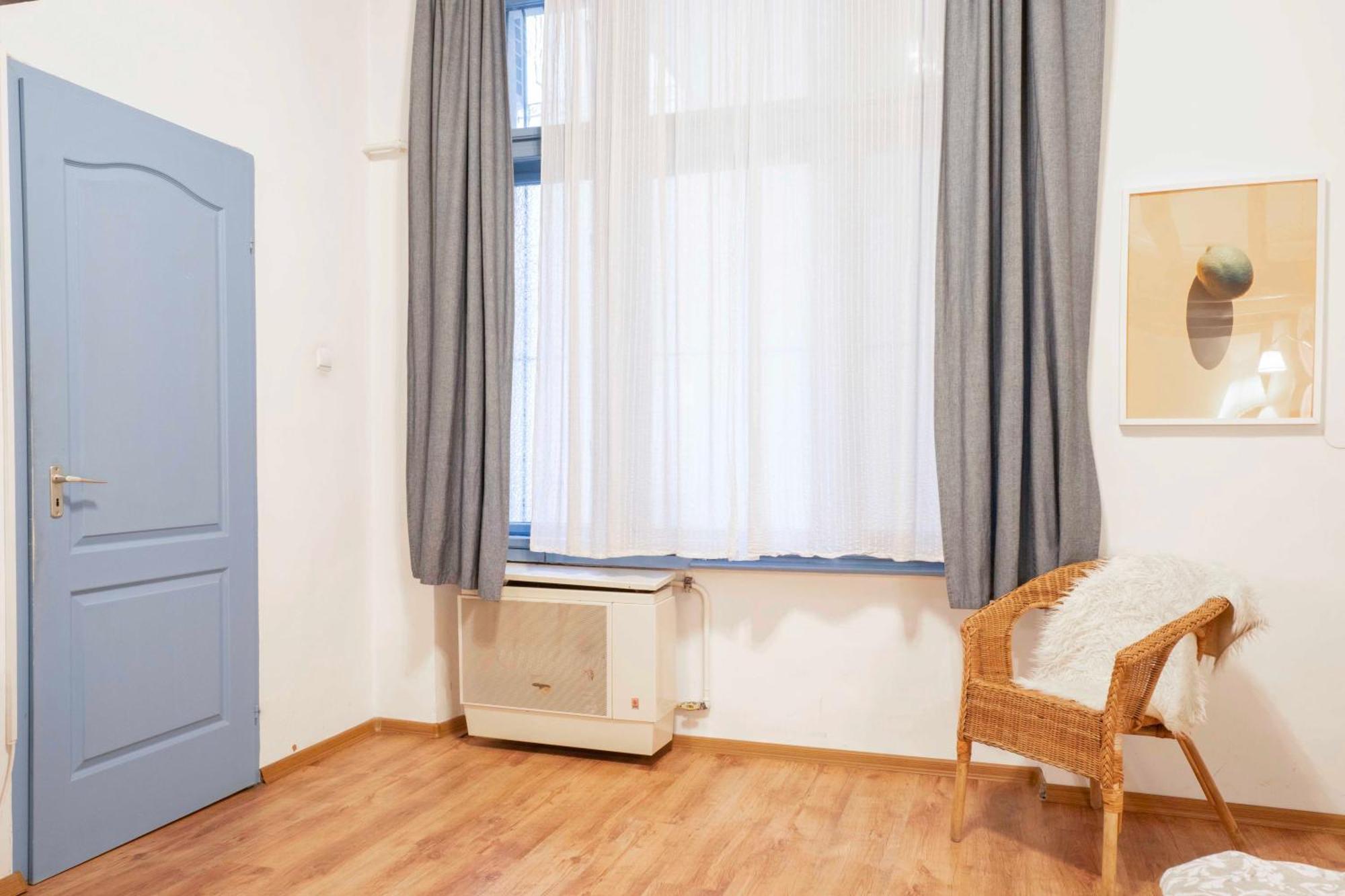Quiet Cozy Apartment In Party Street E1 Budapest Eksteriør billede