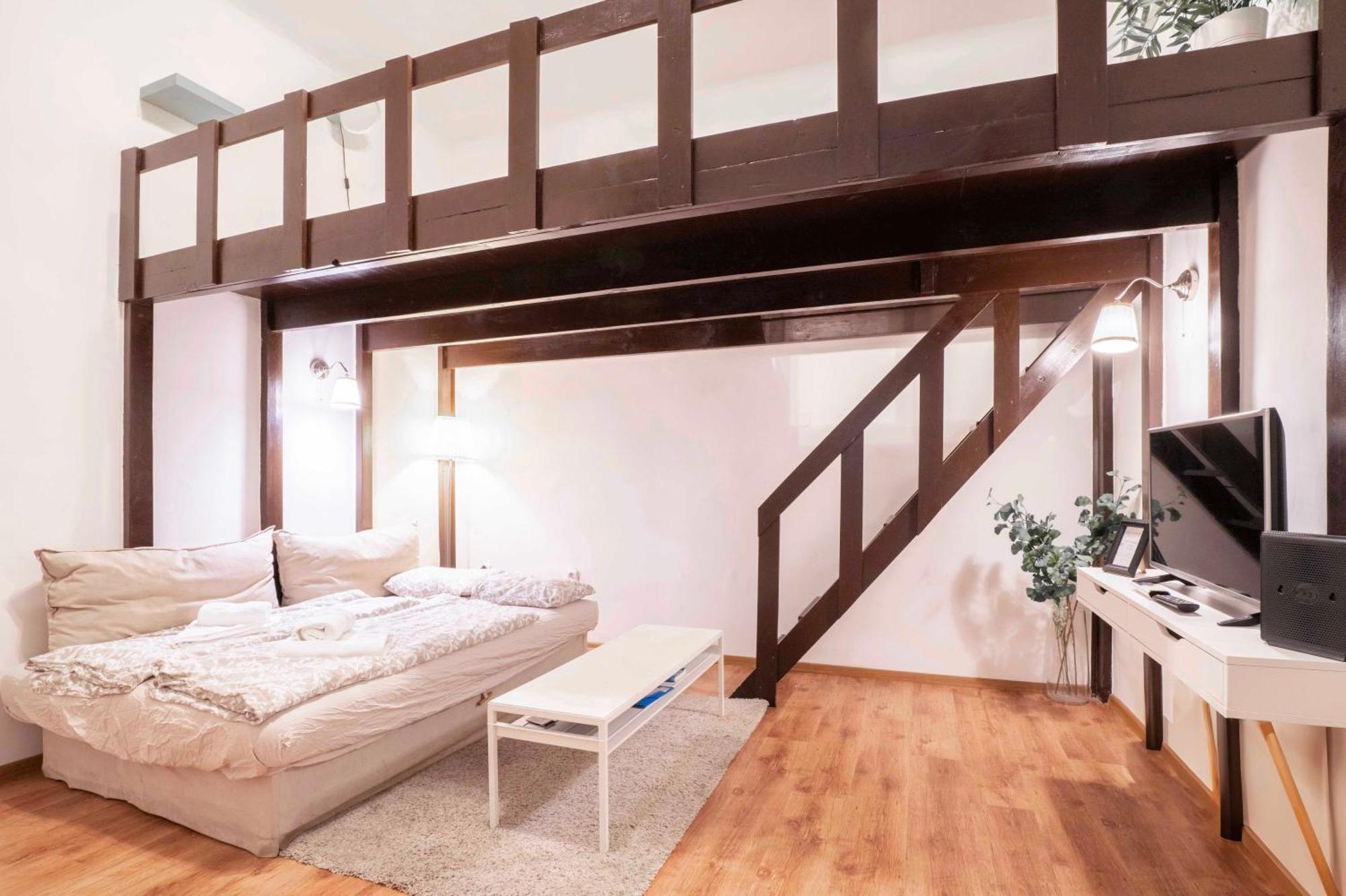 Quiet Cozy Apartment In Party Street E1 Budapest Eksteriør billede